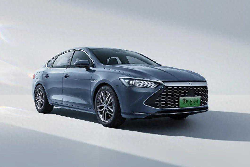 10万左右怎么选：比亚迪秦PLUS VS 吉利银河L6