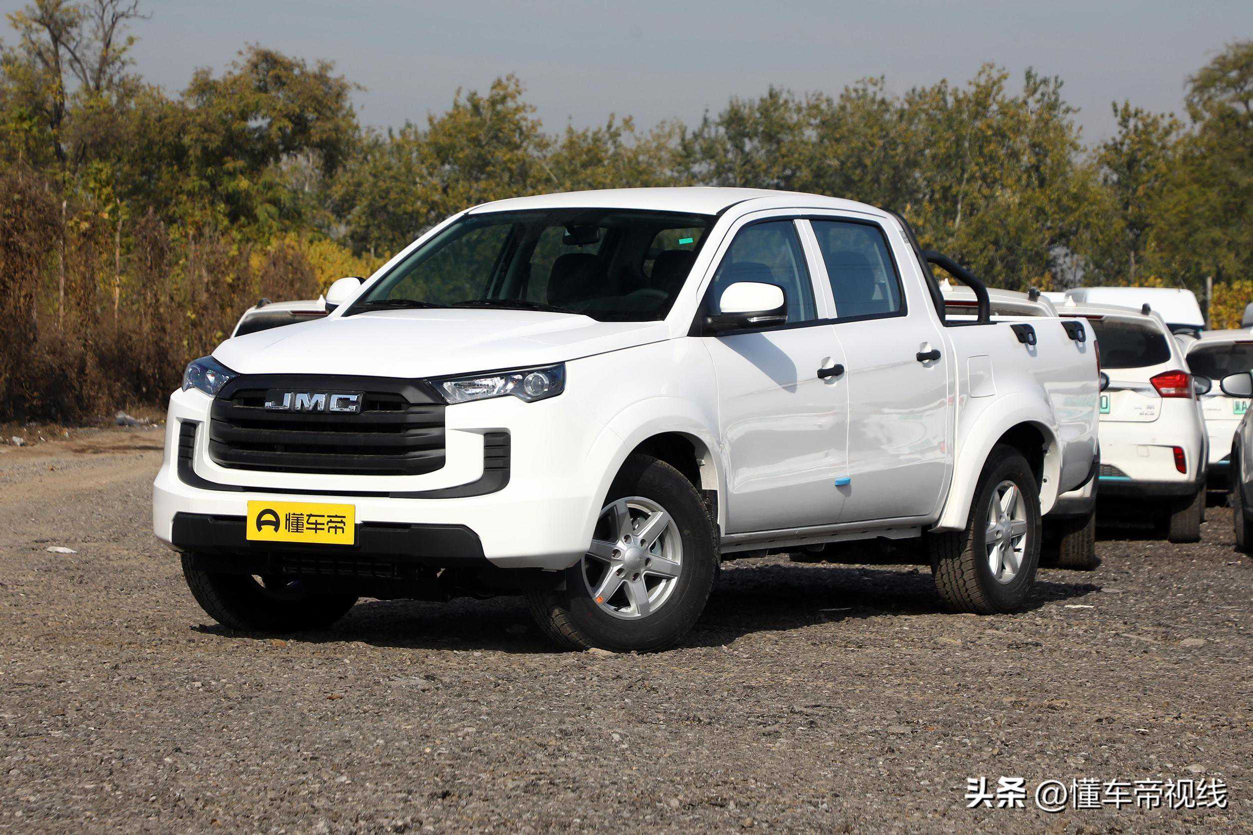 新车 | 售8.58万起，江铃新款宝典上市，涨价1000元，竞争长城风骏7