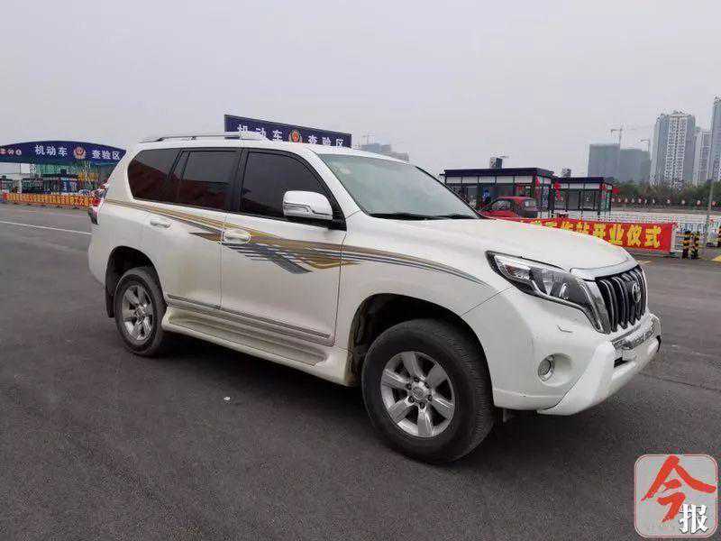 柳州男子把车放二手车行寄卖，客户试驾一去不复返！更可怕的在后头...