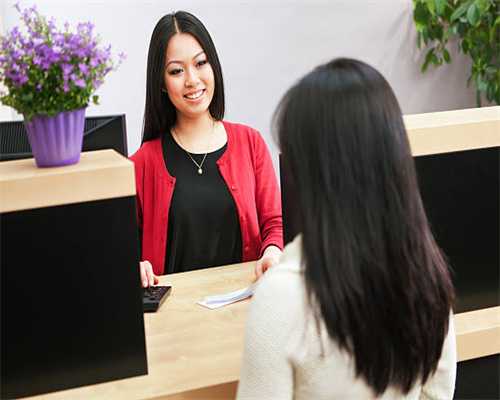 9万出头买顶配，国产家轿新卷王，试驾新款荣威i5