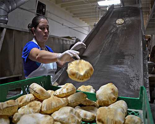 新车 |“陆巡”老对手，海外约人民币37万起售，日产新款途乐发布