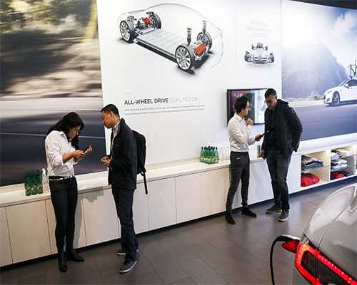 低调奢华有内涵 试驾大众途锐3.0TSI 锐智版