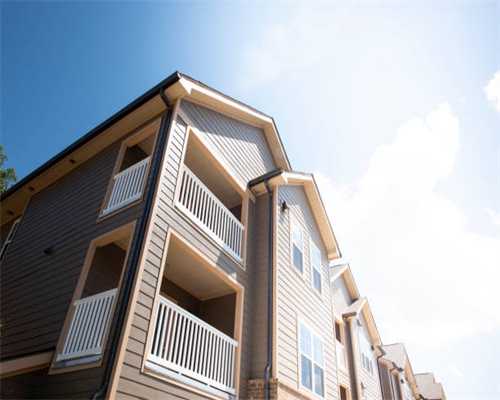 独立试驾荣威Ei5：真正的主流电动家用车，和燃油车差别有多大？