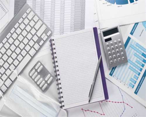 扫街豪车馆：骚粉色三叉戟，和你从没见过捷豹S-Type