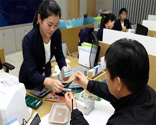 葛优的硬派老路虎，奔驰S车牌号也厉害，‘九五至尊’