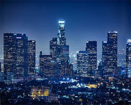 雅马哈上市停产前的最后一版“羚羊”Serow 250，约合3.8万元