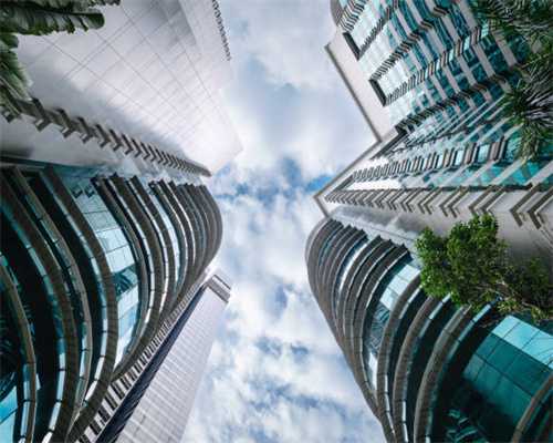 耐用省油空间好，外观漂亮保养便宜，这台瑞纳攒点钱就能搞定