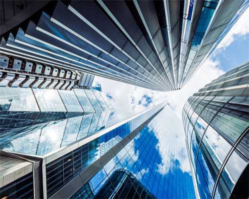 身价仅50万的大虫罗德曼拥有多少豪华汽车？