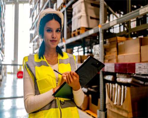 新车 | 售11.98-14.58万元，全系四缸+6AT！新款长安福特福克斯上市