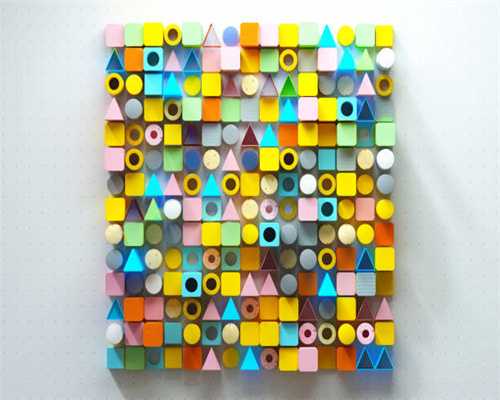 50多万的兰博基尼超跑，停了大半年无人过问！有钱人也修不起？