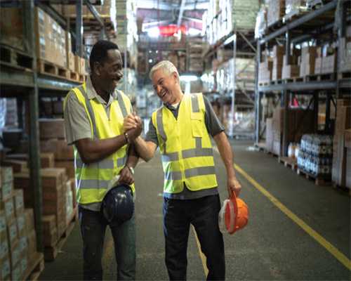 大众“神车”之间的较量 全新朗逸对比全新宝来 告诉你怎么选！