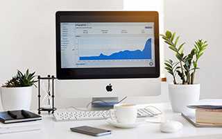 MANHART最新作品奔驰 CRE 700 将性能版升级至715马力